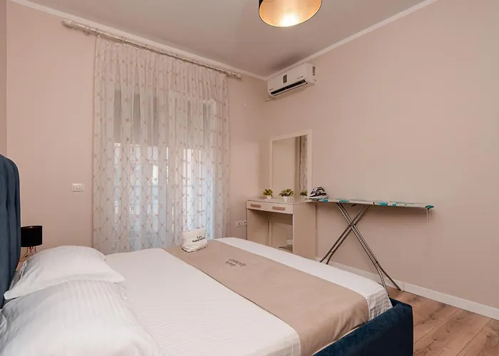 Apartman Loris 206 *